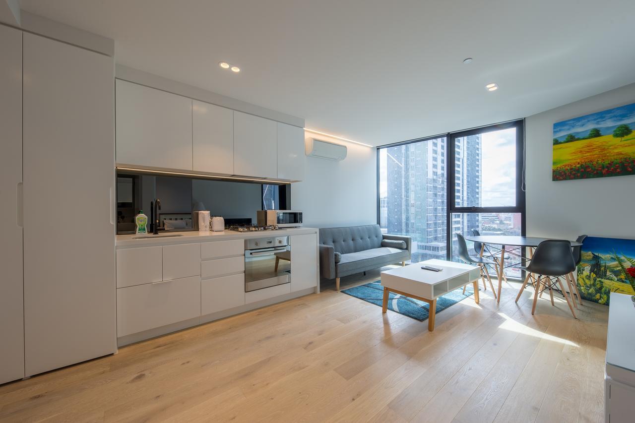 Light Tower Apartment Melbourne City Exterior foto